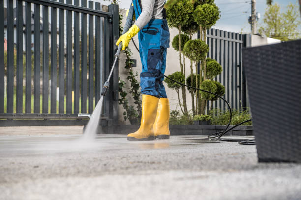 Best Roof Power Washing Services  in Brenham, TX